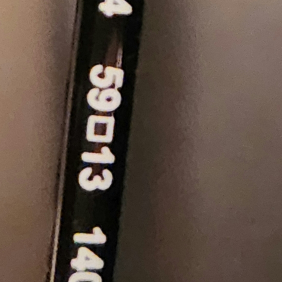 Saint Laurent Gold Classic 11 M - Picture 9 of 9